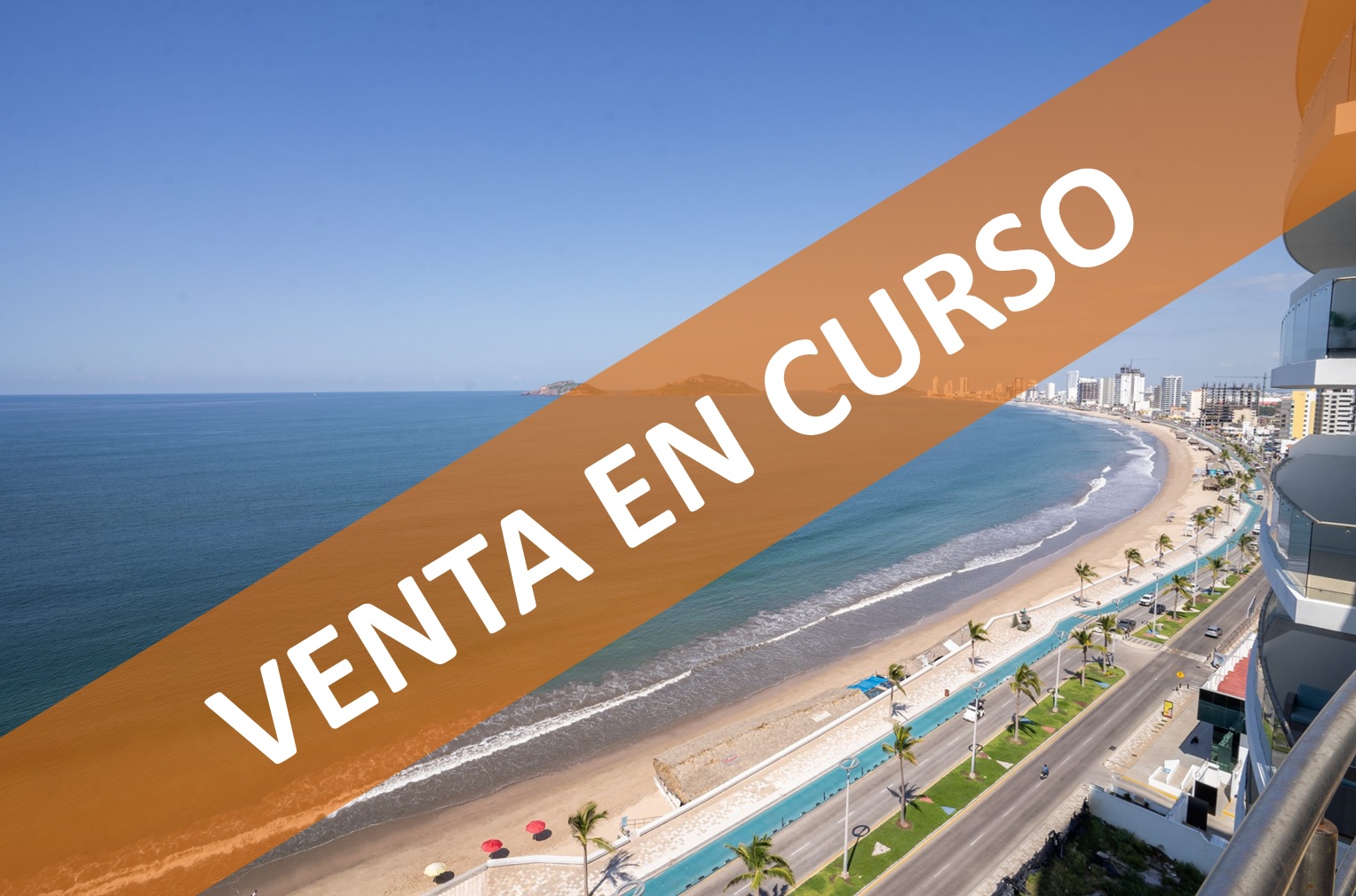 Penthouse en venta con vistas al mar en Torre Azul en Mazatlán