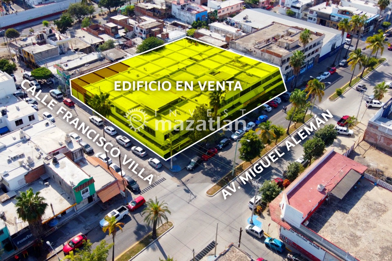 Commercial building with warehouses and offices close to the Port and the Historic Center – GREAT DISCOUNT!