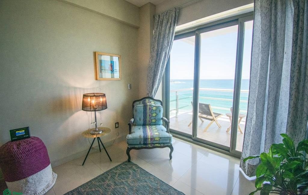 CREATOR: gd-jpeg v1.0 (using IJG JPEG v62), quality = 70