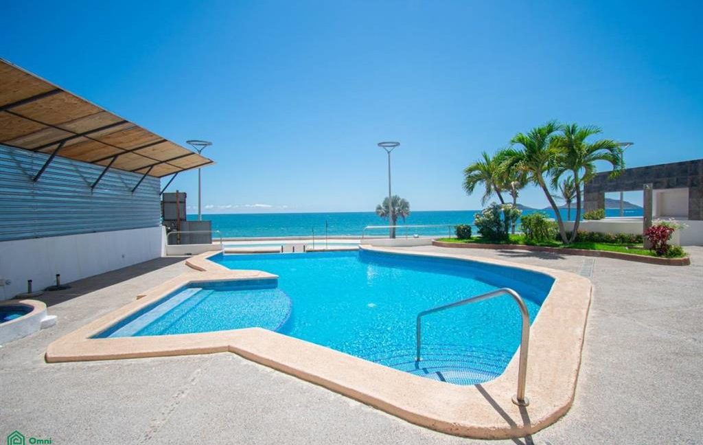 CREATOR: gd-jpeg v1.0 (using IJG JPEG v62), quality = 70